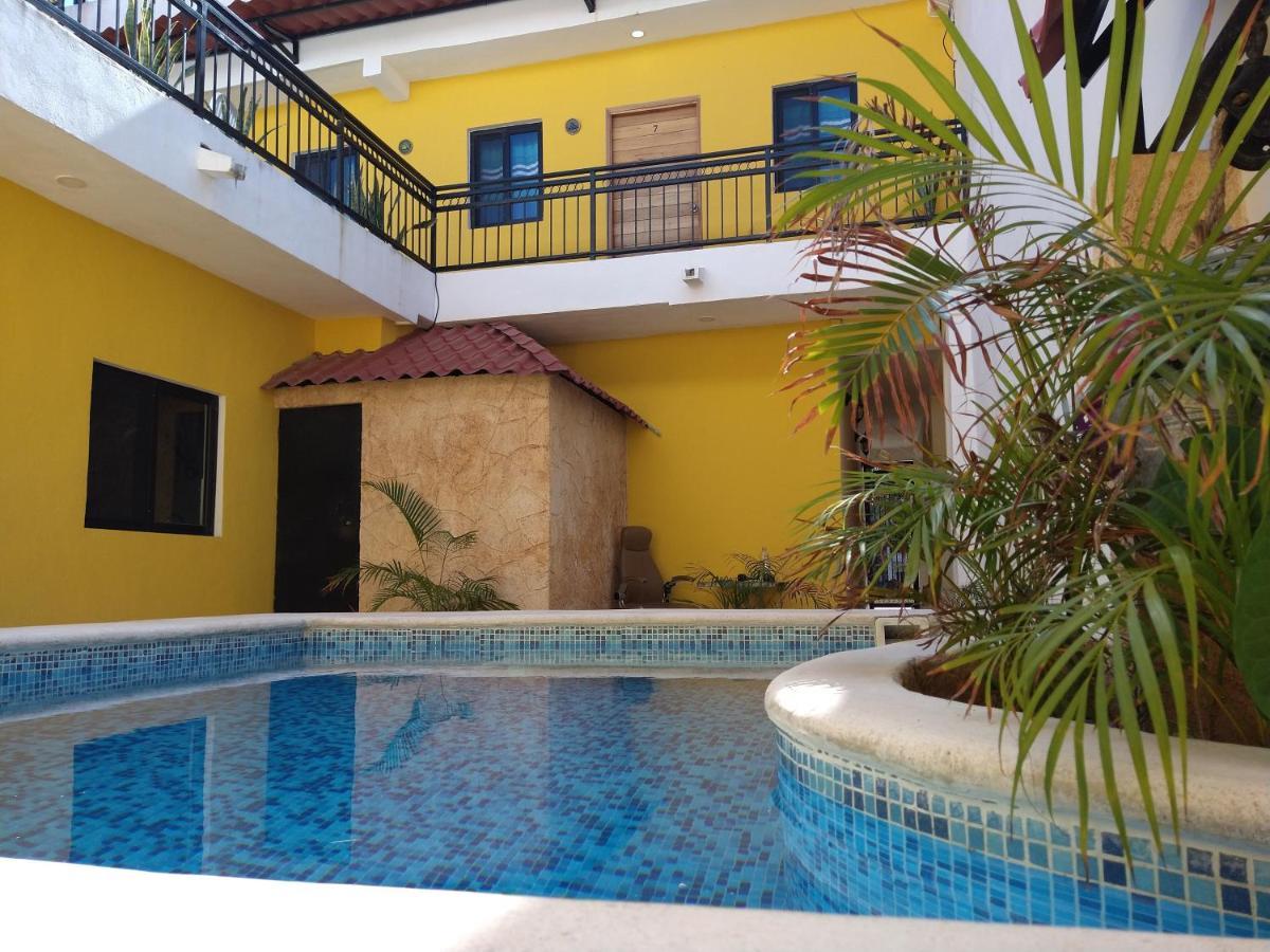 Casa Familiar Near Hotel Playa del Carmen
